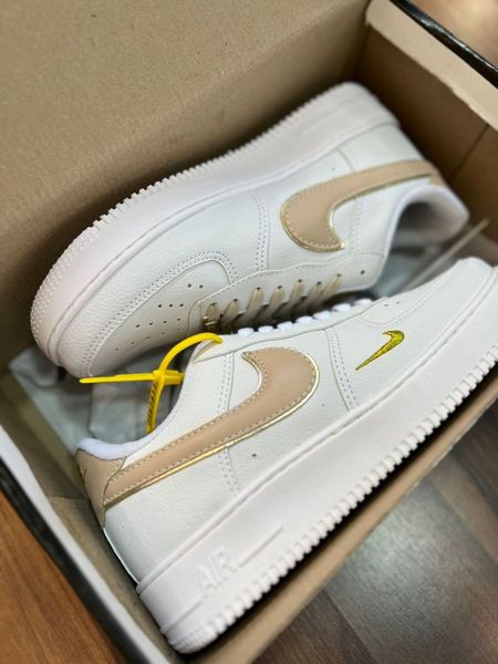 Air force Branco/Amêndoa