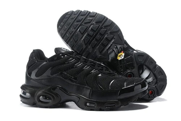 Nike TN preto